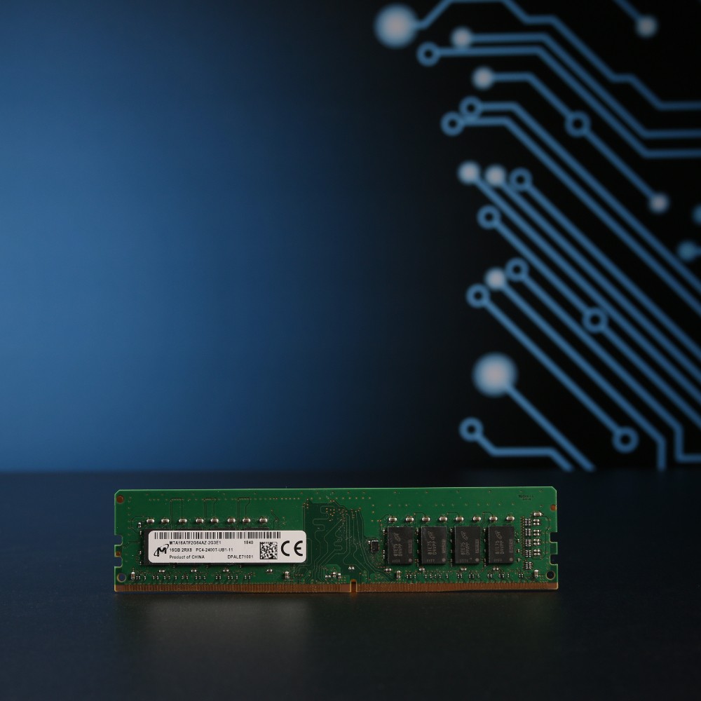 Micron 16GB PC4-2400 Unbuffered DDR4 RAM