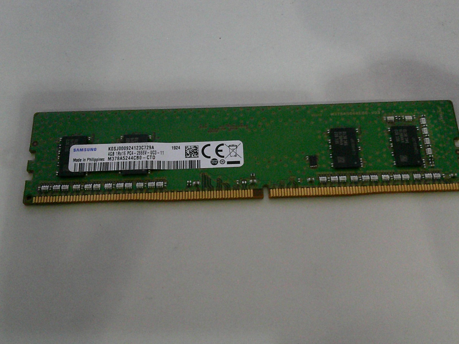 Samsung 4GB DDR4 memory module (RAM),M378A5244CB0-CTD.