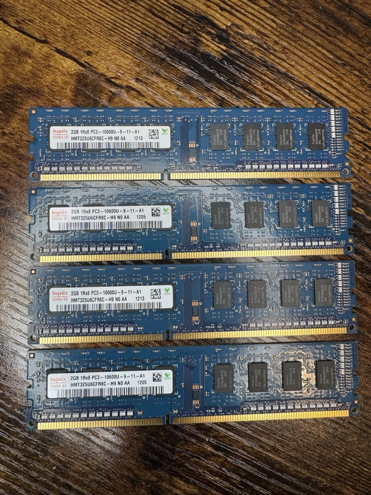 (4) Hynix 2GB 1Rx8 PC3-10600U DDR3-1333 Desktop RAM HMT325U6CFR8C-H9