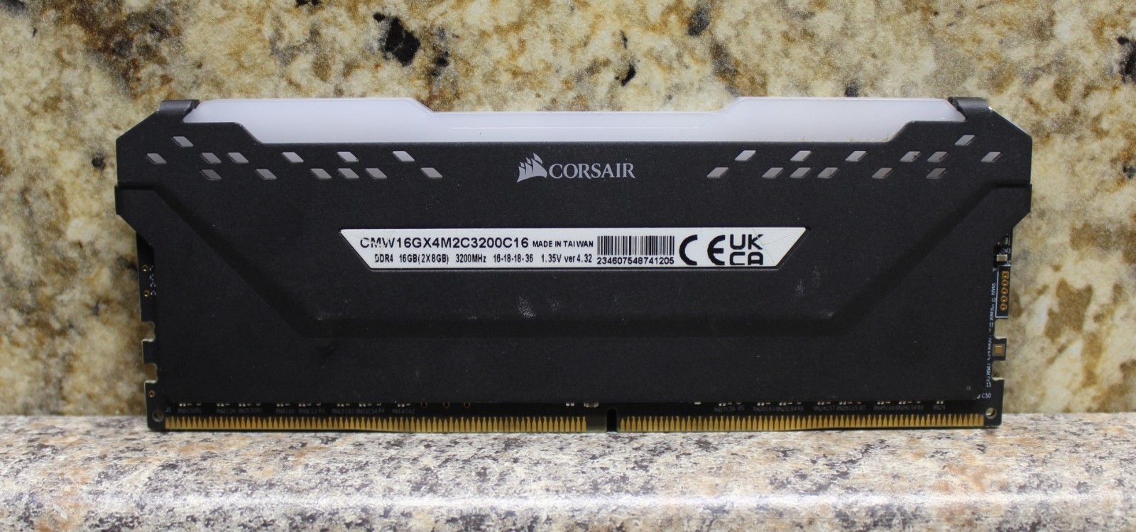 Corsair Vengeance RGB Pro 16GB (2x8GB) DDR4 Ram