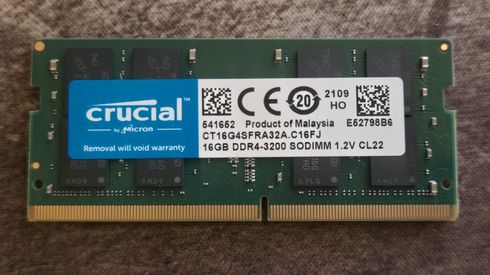 Crucial 16GB DDR4 3200 SODIMM CT16G4SFD832A Laptop Memory RAM