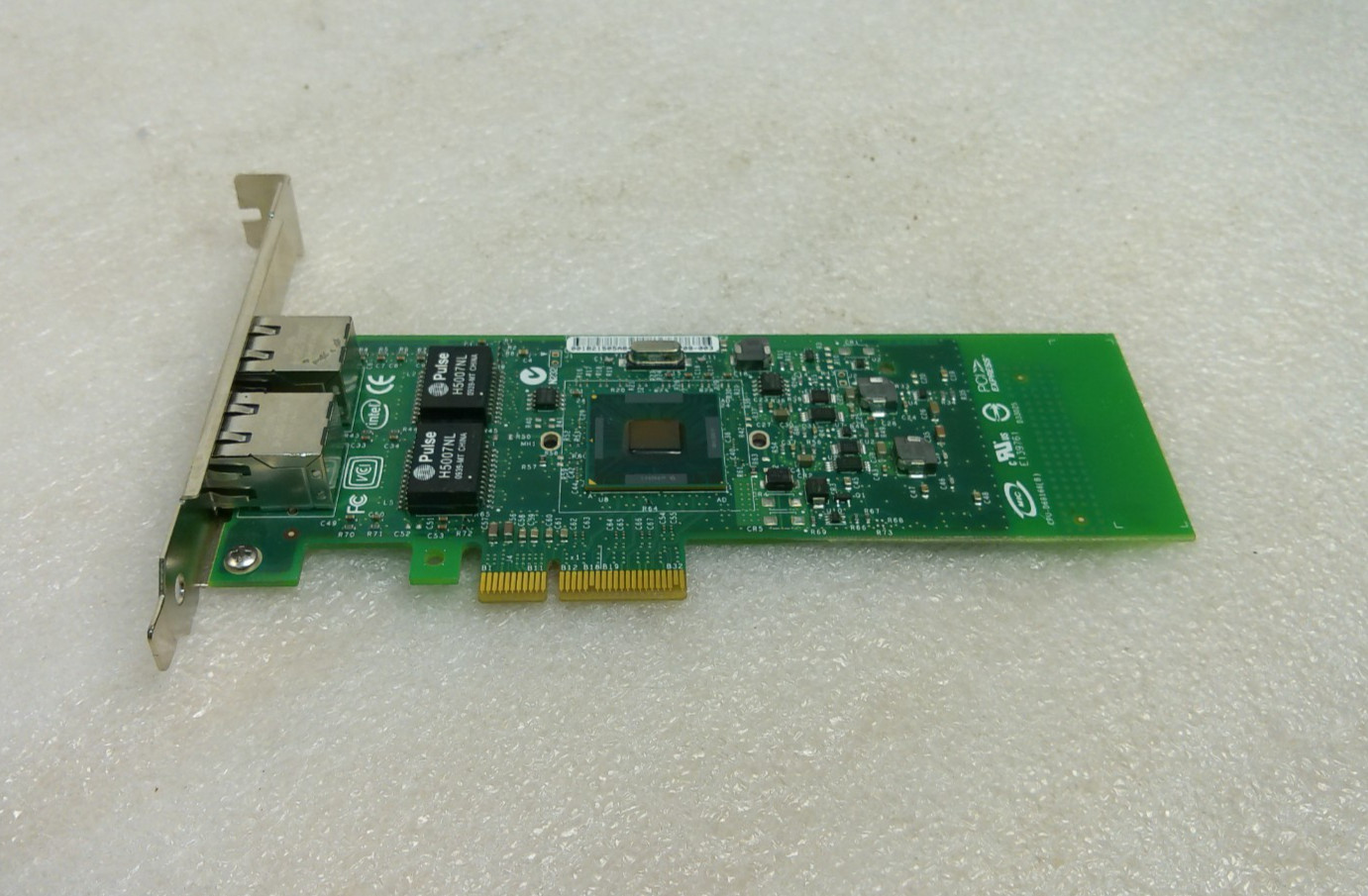 Intel E43709-003 Dual-Port Gigabit Server Network Adapter