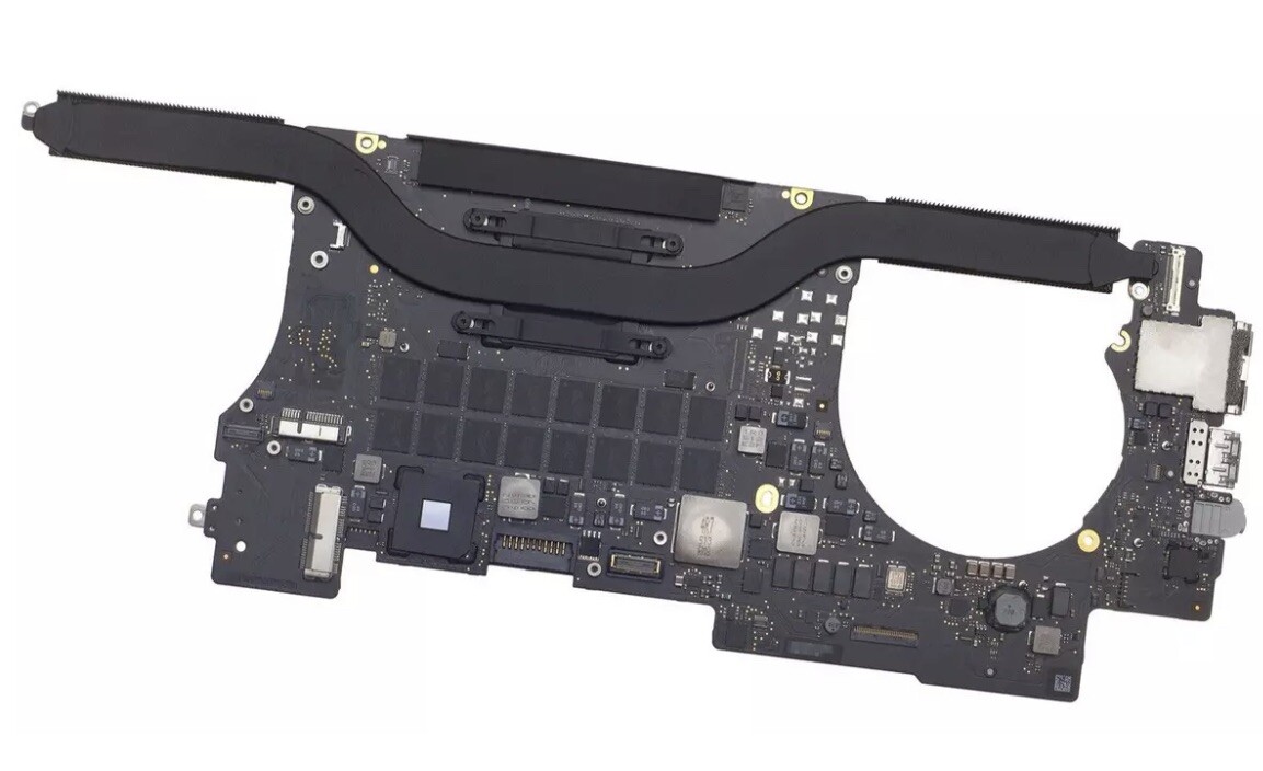 MacBook Pro 15″ MID 2015 A1398 LOGIC BOARD i7 2.5GHz 16GB RAM For Parts
