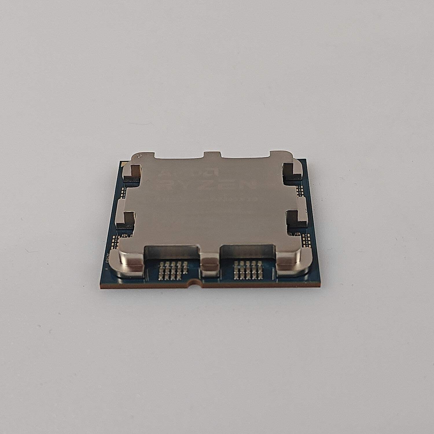 AMD Ryzen 7 7800X3D 4.20GHz 8 Core 100-000000910 16 Thread AM5