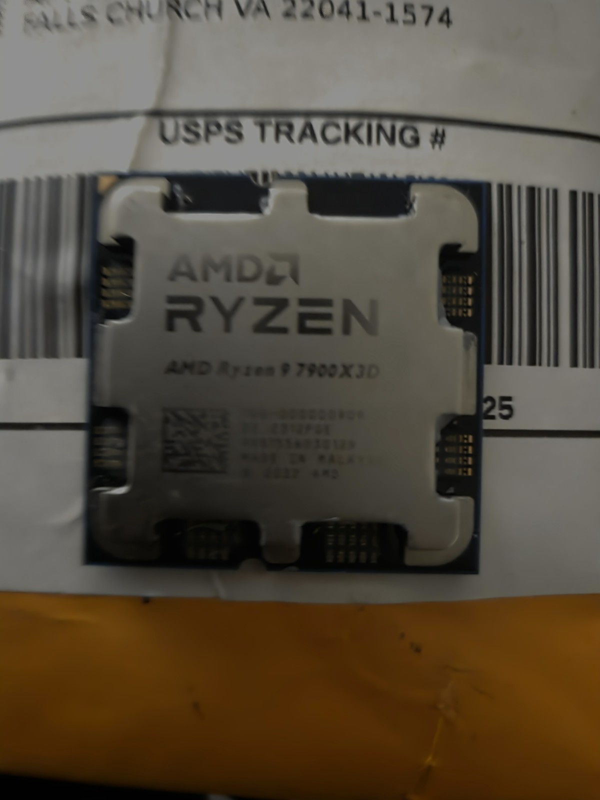 AMD Ryzen 9 7900X3D 12-Core Processor Socket AM5 5.6GHz Max Boost 4.4GHz Base
