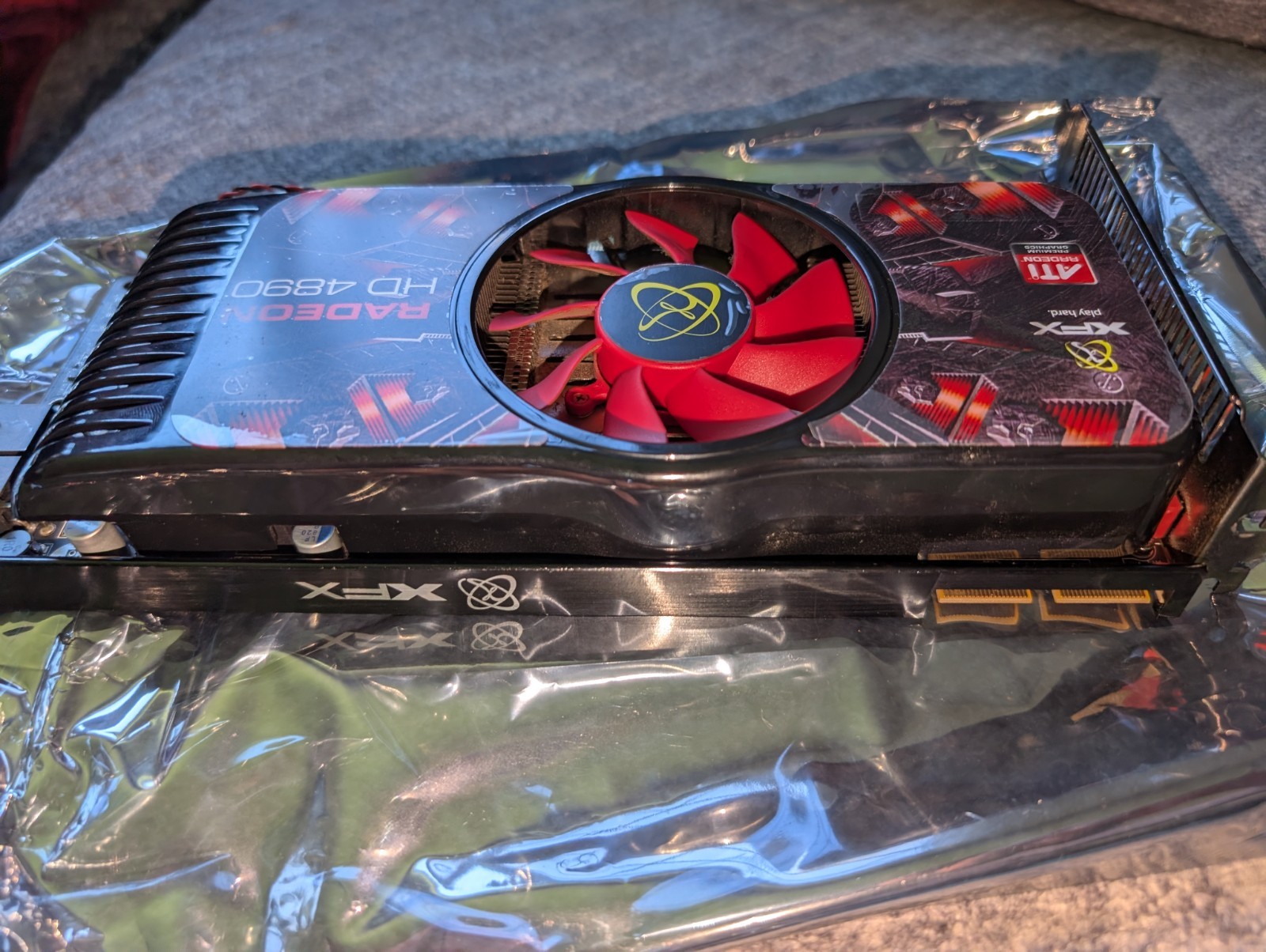 XFX Radeon HD 4890 Retro OVP 1GB GDDR5 W/ Accessories! Untested! US Seller!