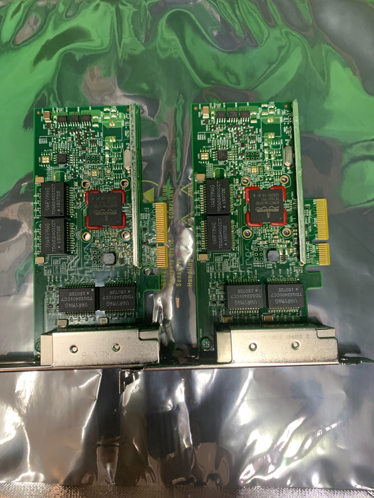 **LOT OF 2**IBM 00RX892 PCIe2 4-port 1 GbE Ethernet Network Adapter Card 90Y9355