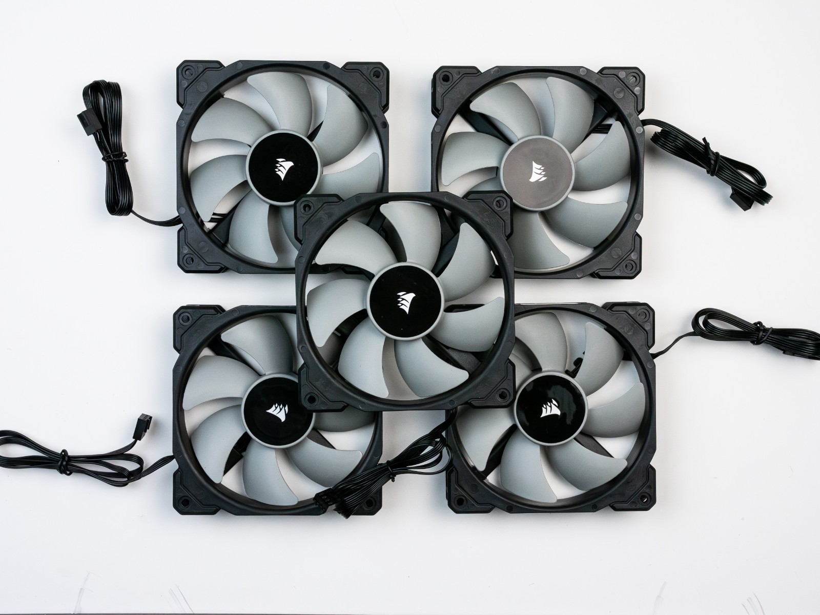 Corsair Ml120 120mm PWM Premium Magnetic Levitation Fan – Black (5 Fans)