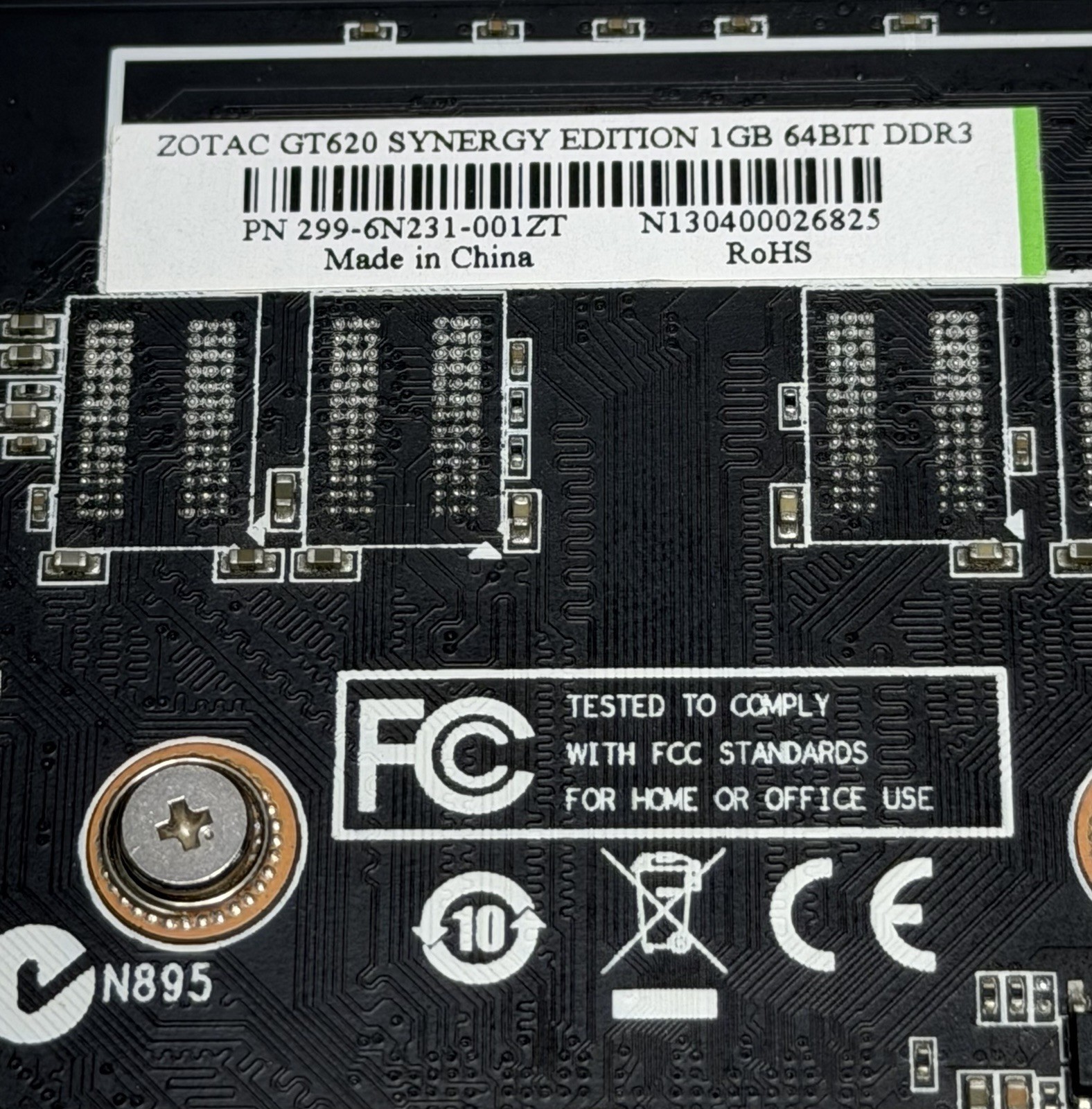 ZOTAC GeForce GT 620 Synergy Edition-Mini-HDMI/DVI PCI Express 1 GB GDDR 3
