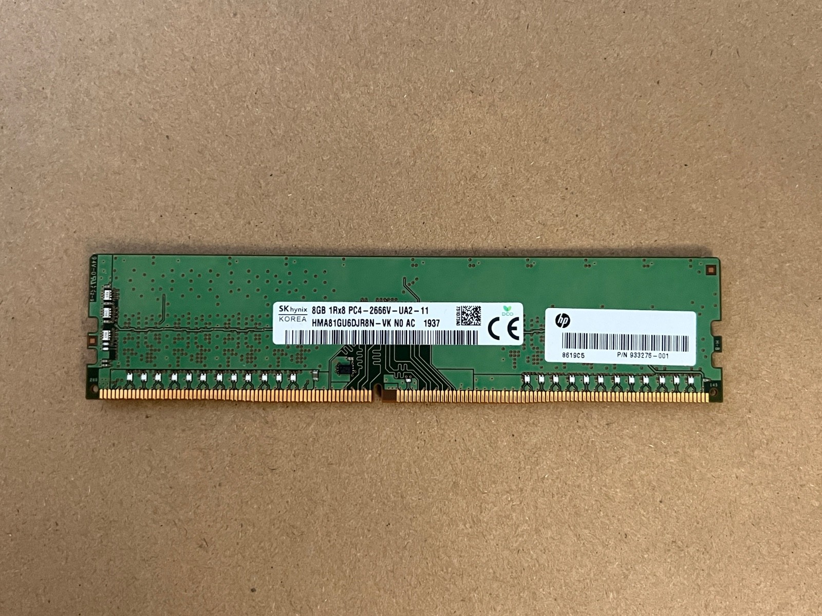 SK hynix 8GB DDR4 HMA81GU6DJR8N-VK SDRAM DIMM PC4-2666V 288-Pin RAM