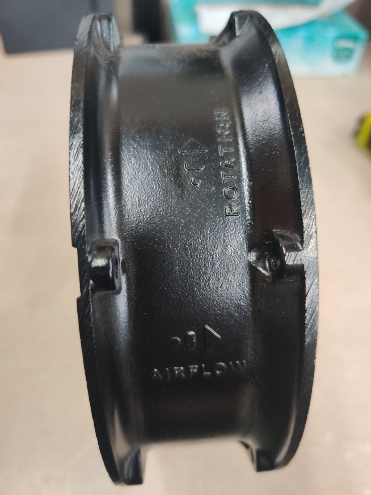 y.s. tech U.S.A. 140mm (5-5/8″) cooling fan 100-120volt