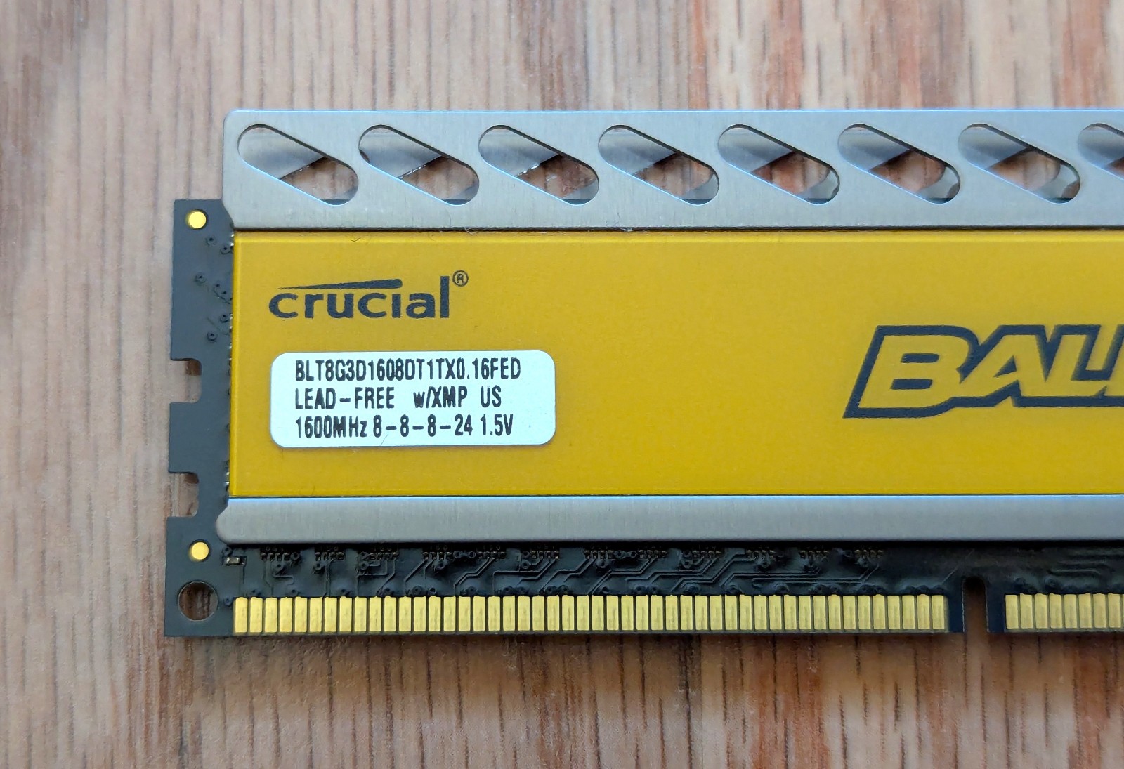 Crucial Ballistix Tactical 8GB (1x8GB) DDR3 1600MHz XMP BLT8G3D1608DT1TX0 PC3