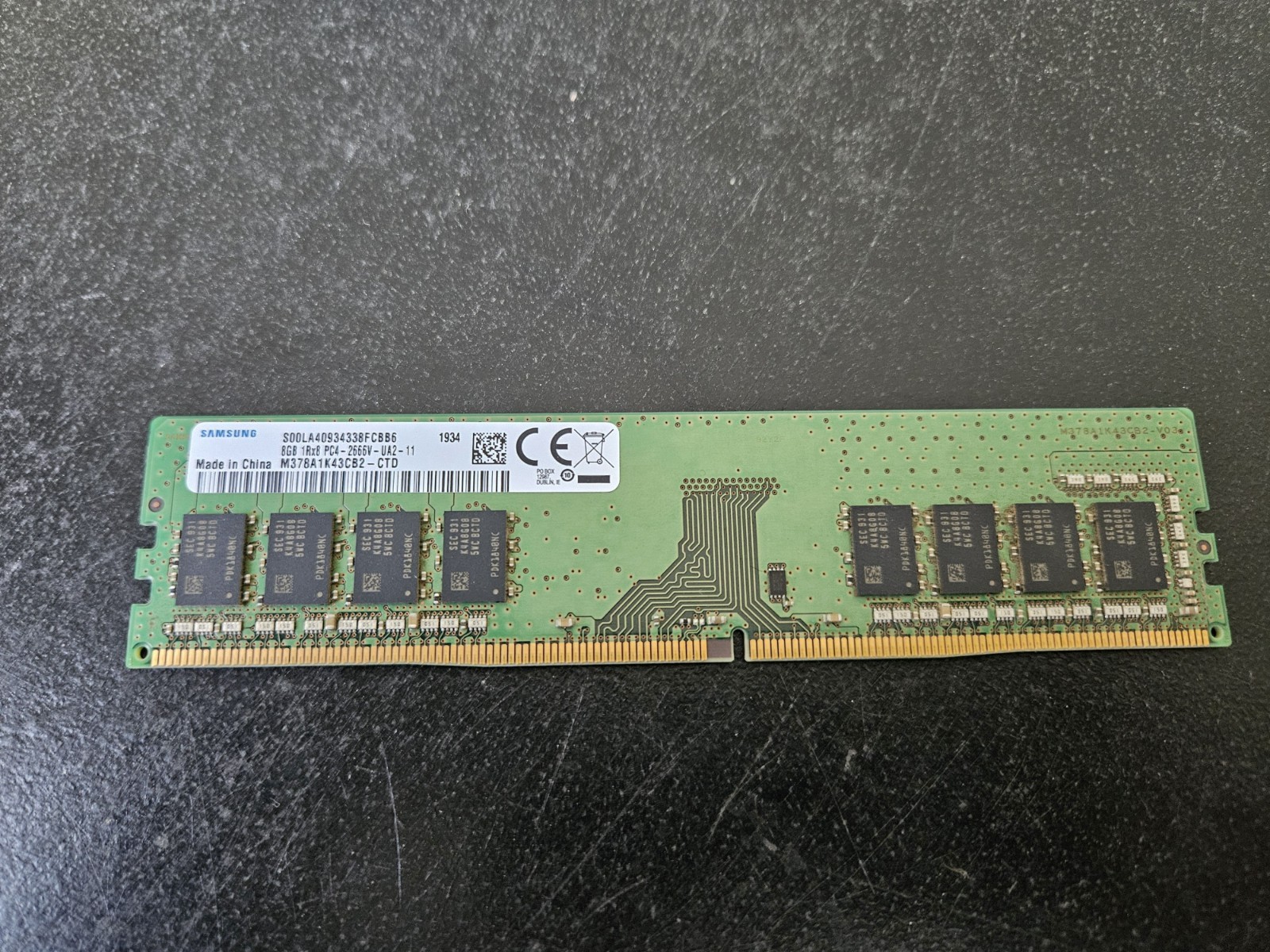 Samsung 8GB 1Rx8 PC4-2666V DDR4 2666MHz UDIMM Desktop RAM
