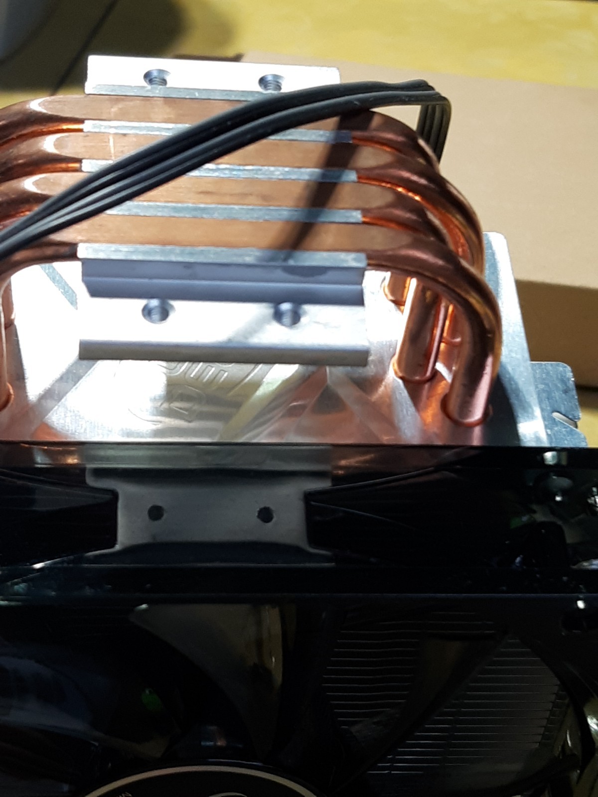 Deepcool GAMMAXX 400 Silent 120mm PWM CPU Fan Heatsink Blue LED LGA