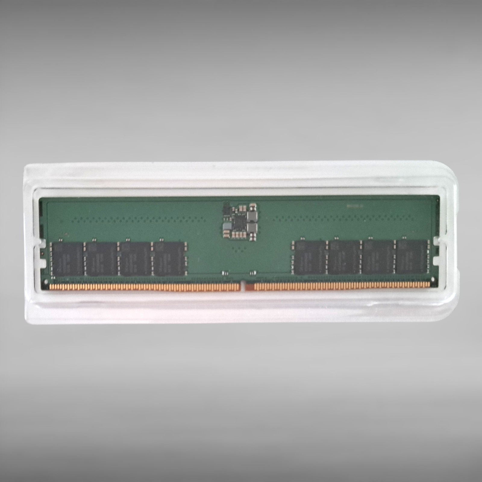 Ram SXhynix DDR5 UDIMM 16GBx2=32GB total ram Part Number HMCG78AGBUA081N BA New