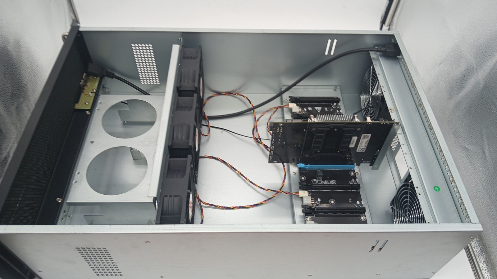 Lian Li AX-K80 Server Chassis Case Motherboard CPU RAM