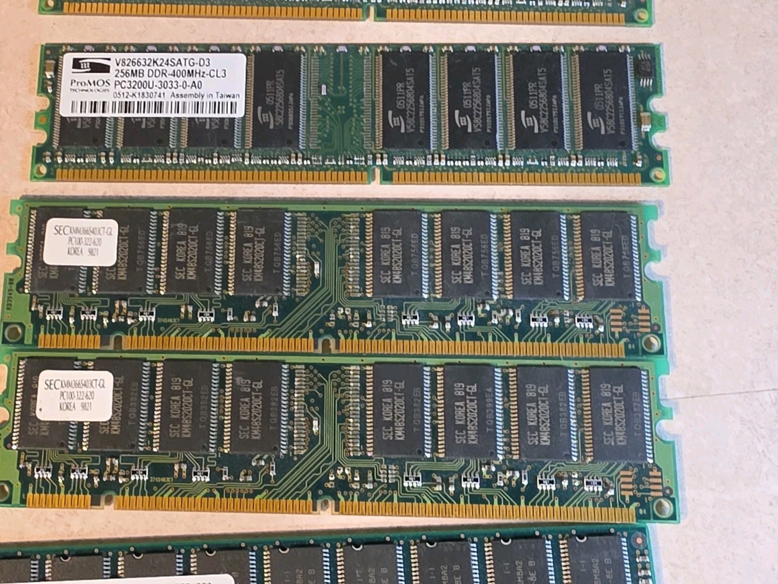 LOT of Memory Sticks Mixed Brands & Speeds 64mb-2GB Vintage DDR 1,2,3 SDRAM