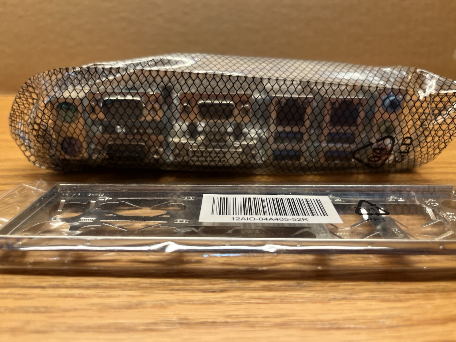 Gigabyte GA-J1900N-D3V Celeron J1900 DDR3 Mini-ITX Motherboard with I/O Shield