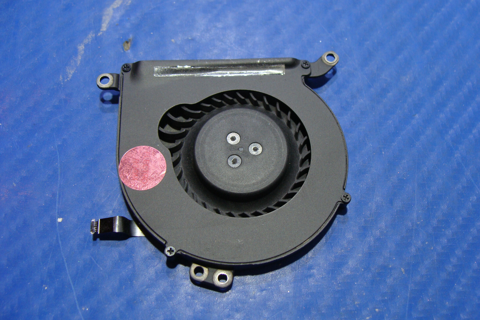 MacBook Air A1369 13″ Mid 2011 MC965LL/A Genuine CPU Cooling Fan 922-9643 #1