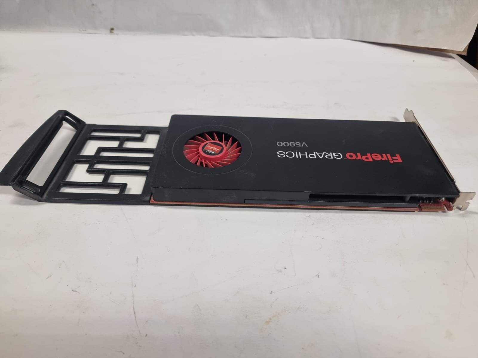AMD FirePro V5900 2GB DP-DVI HF GDDR5 PCIe x16 2xDVI GPU Graphics Card