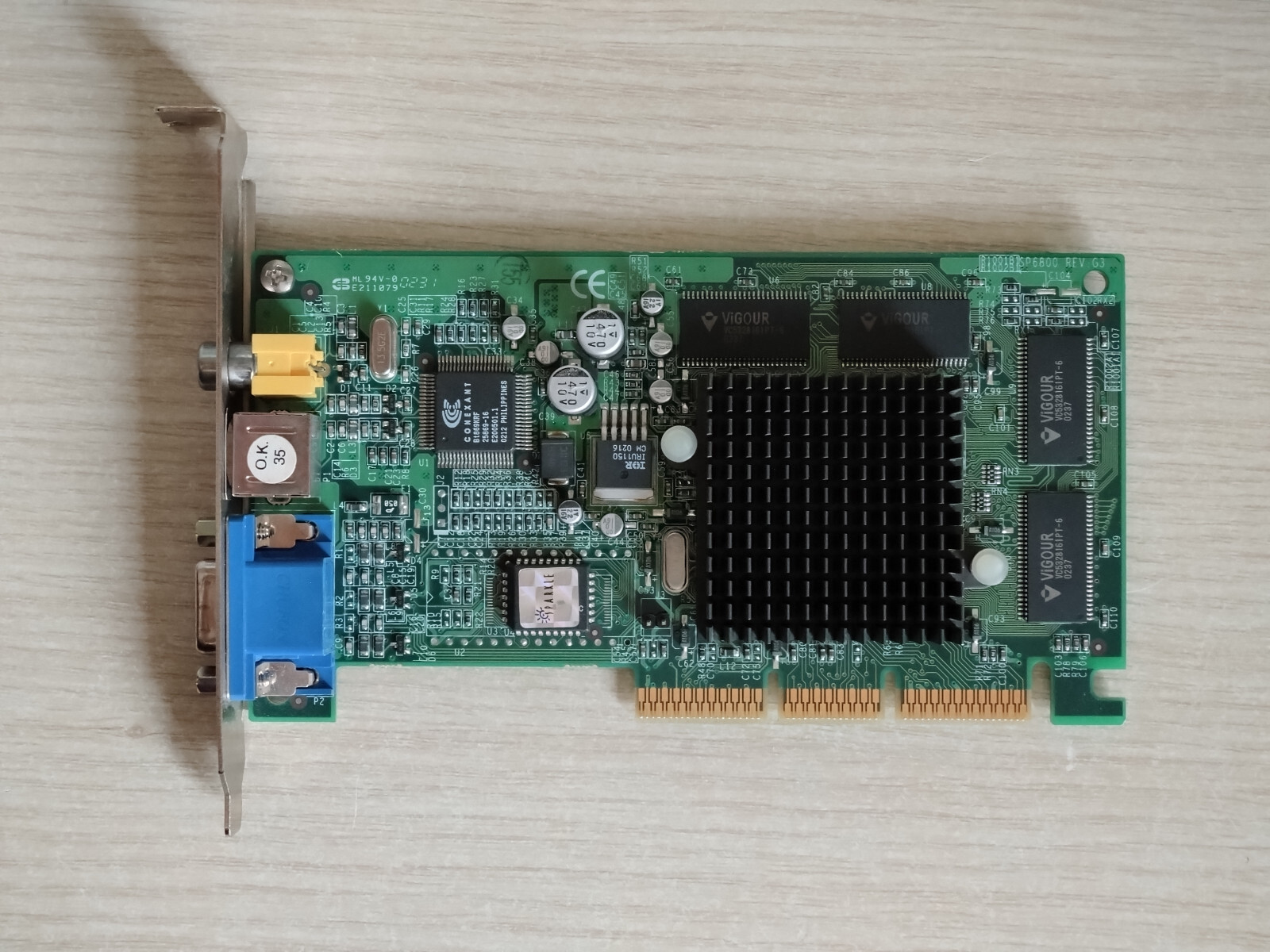 Nvidia Geforce2 MX400 64MB TV-Out AGP VGA Graphics Card Card Video Graphics Card