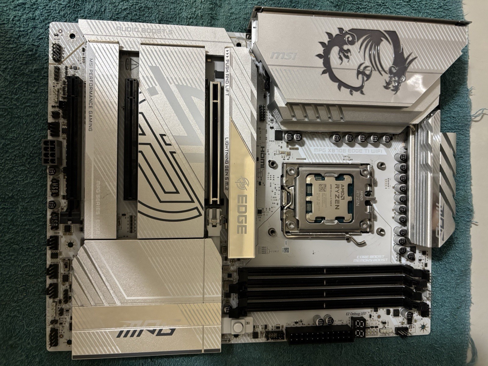 Motherboard/CPU Combo Ryzen 5 7600x w/ Radeon RX 7700xt and CL 38 DDR5 Ram 5600