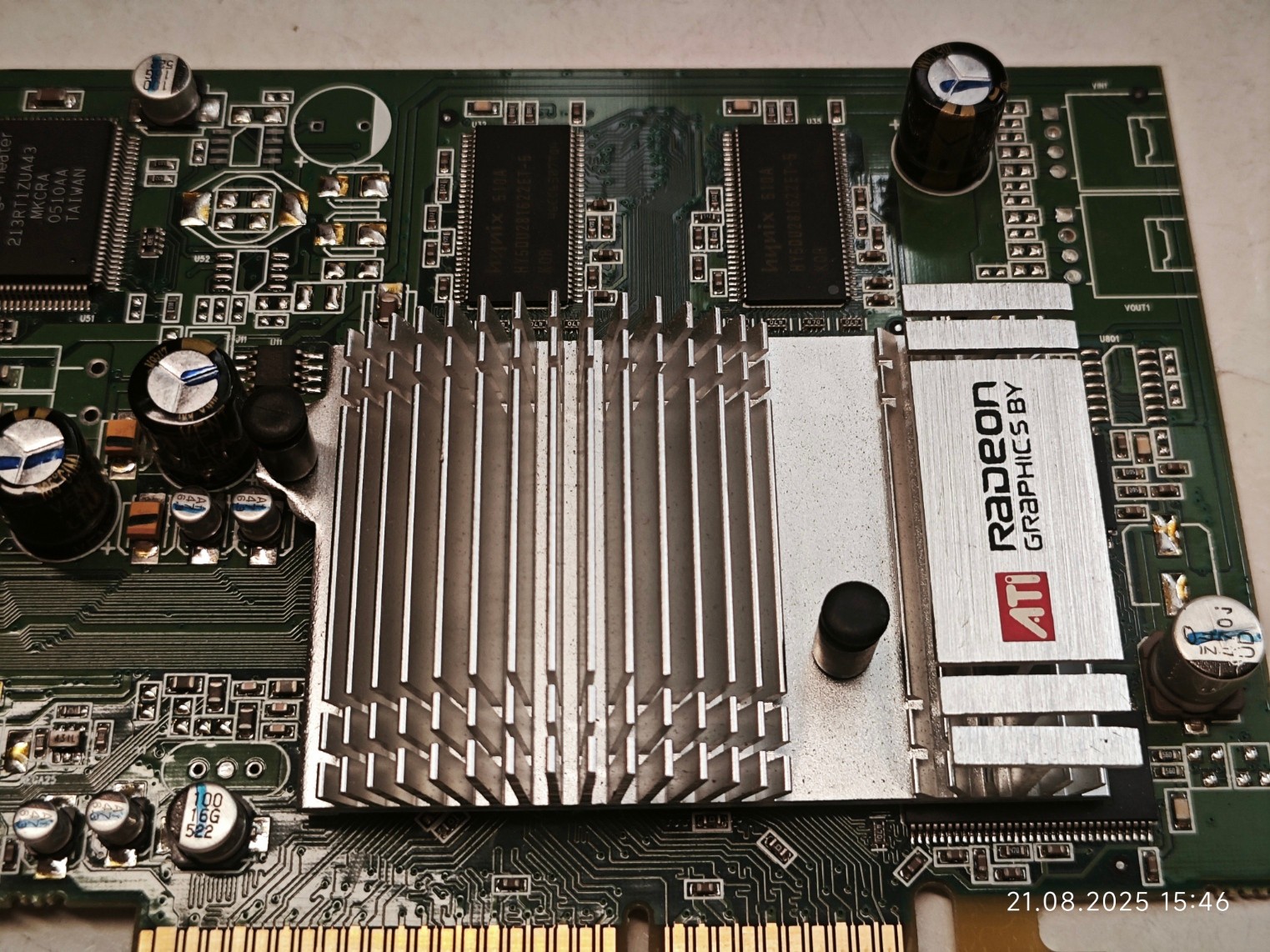 128 BIT AGP 3D CARD Sapphire ATI Radeon 9550 RV350 VIVO 128 MB DDR RAM
