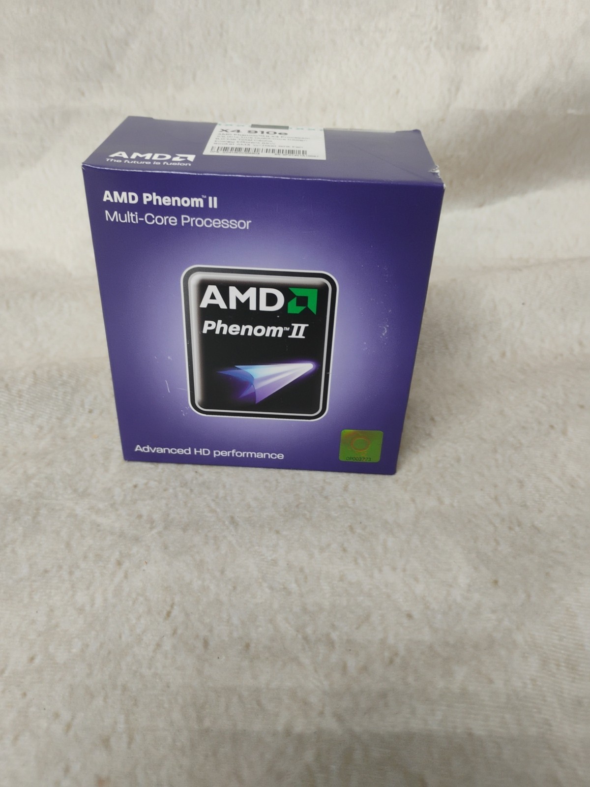AMD Phenom II X4 910e 2.6 GHz Quad-Core (HD910EOCGMBOX) Processor
