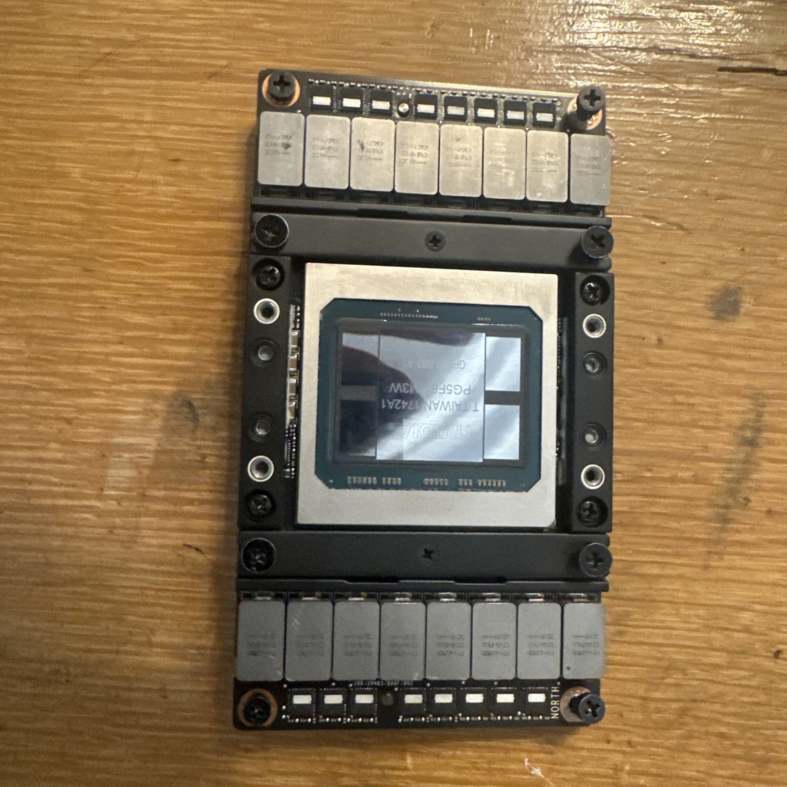 NVIDIA TESLA V100 SXM2 16GB GPU 699-2G503-0202-200 GV100-895-A1 Graphics Card