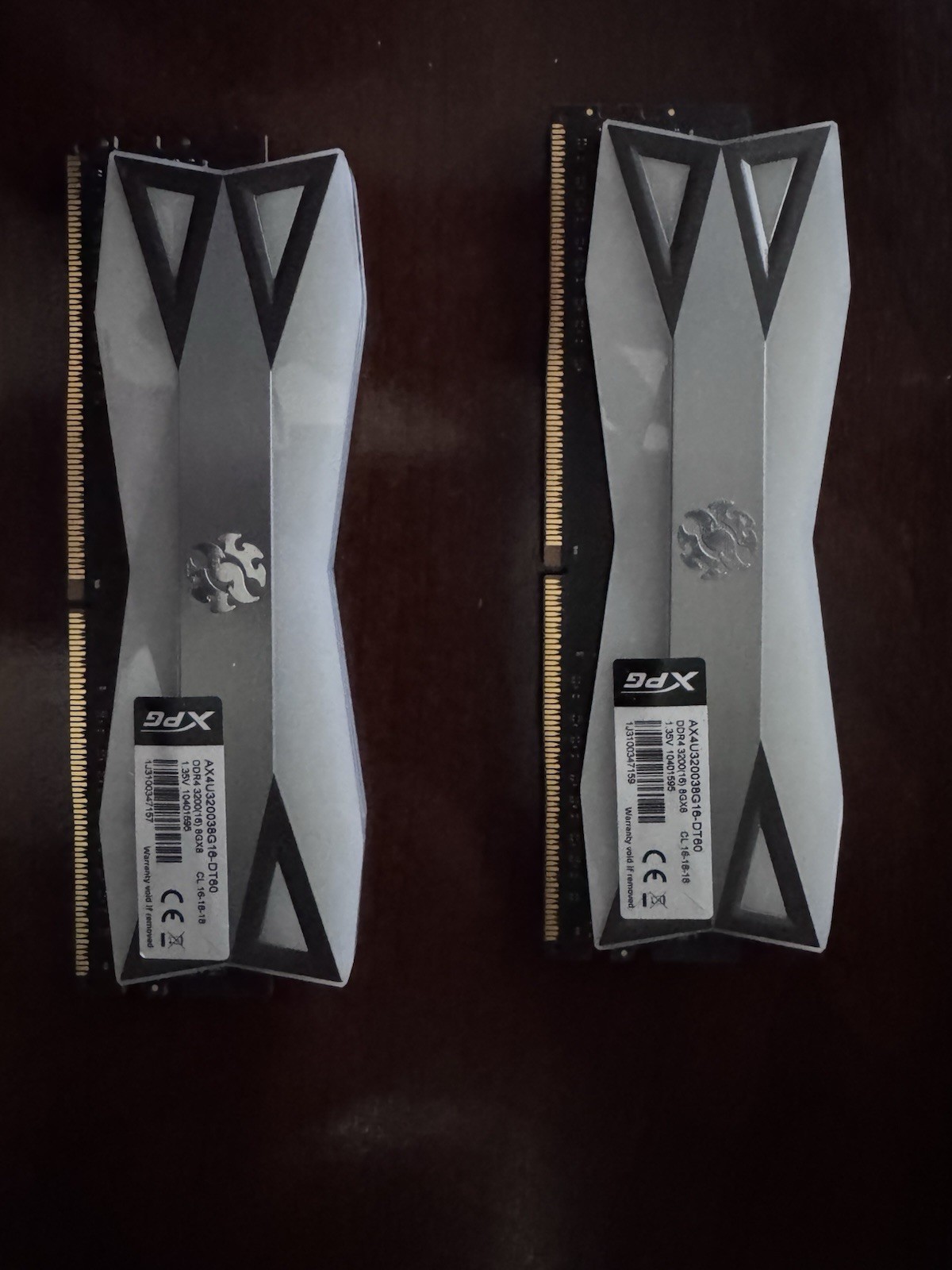 XPG SPECTRIX D60 RGB DDR4 3000MHZ 16GB (2X 8GB) RAM USED AND FUNCTIONAL