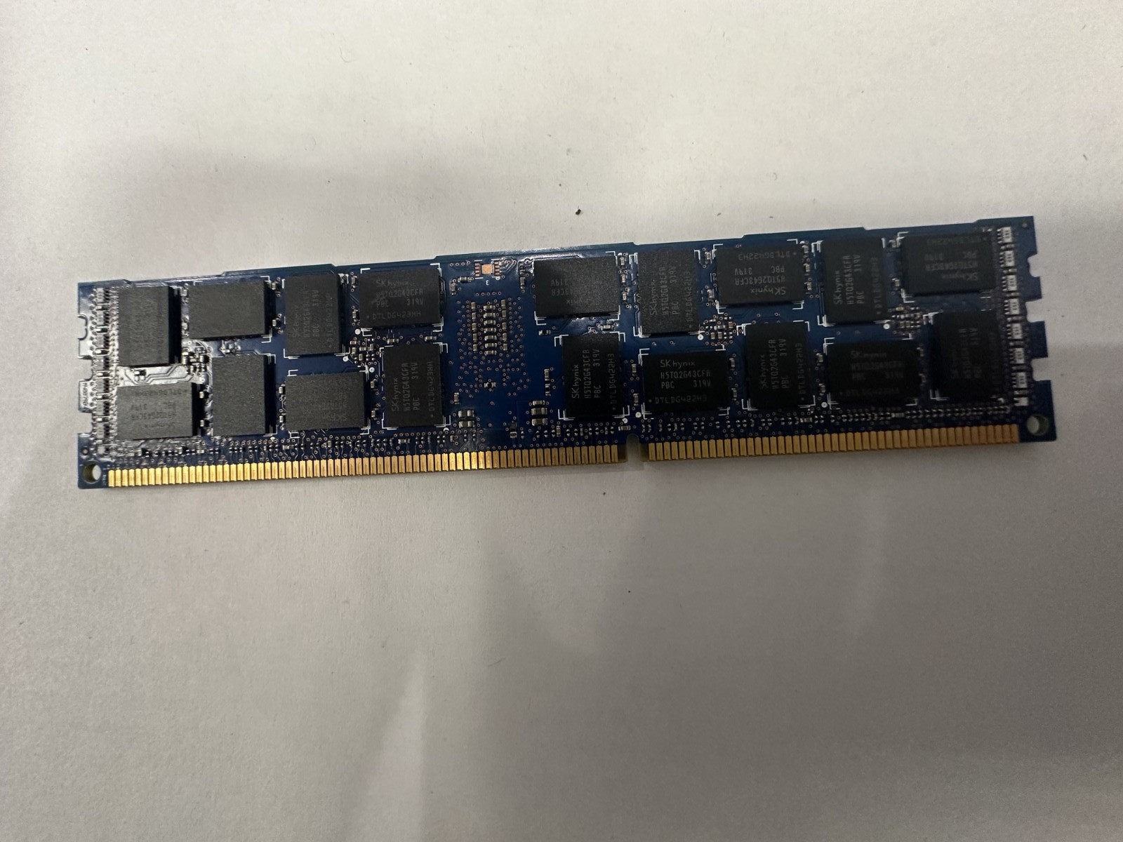 HMT31GR7CFR4A-PB Hynix 8GB DDR3 Registered ECC PC3-12800 1600Mhz 2Rx4 Memory