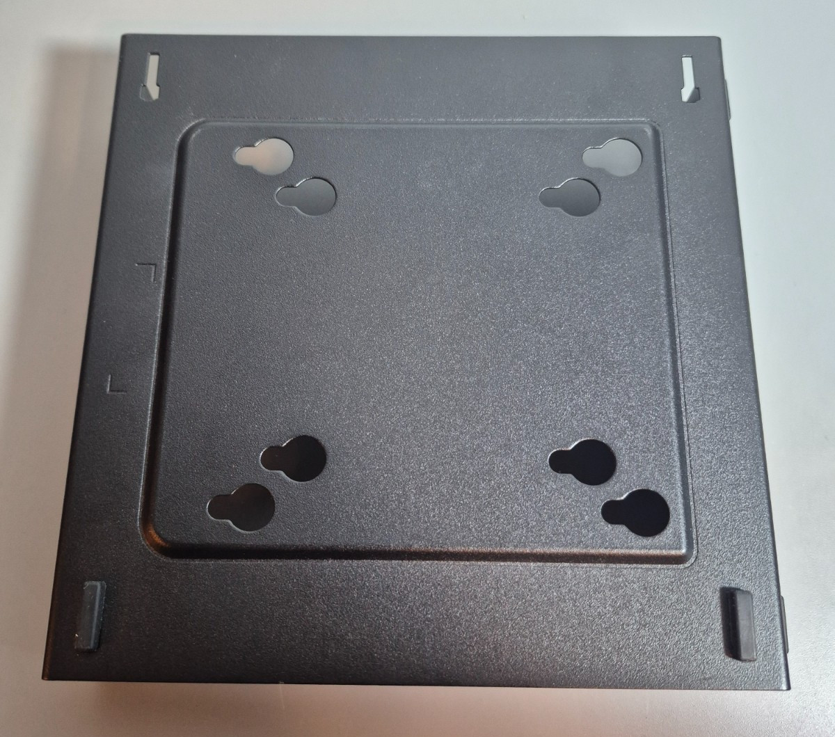 Lenovo Tiny PC VESA ThinkCentre Mounting Bracket 03T9717 Black With Screws
