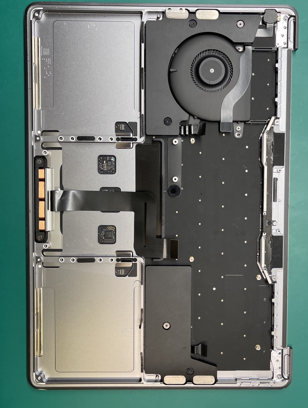 Macbook Pro A1708 Top Case Keyboard Assembly With Small Parts. Space Gray. OEM