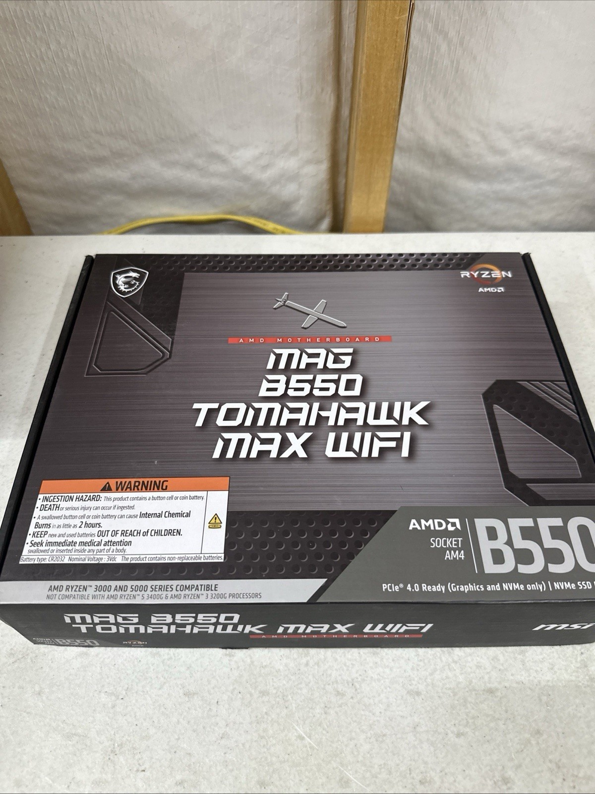 MSI – B550 TOMAHAWK MAX WIFI (Socket AM4) AMD B550 ATX DDR4 Wi-Fi 6E Motherbo…