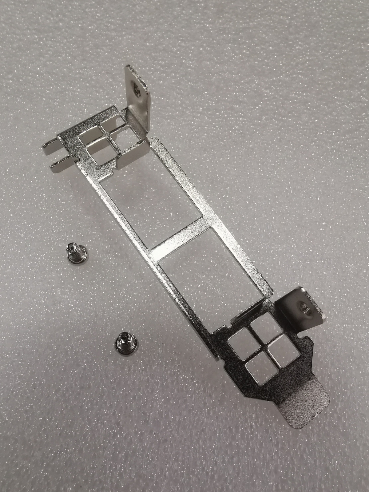 Supermicro Half Height Low Profile LP Slot Bracket Blech AOC-STG-i2T X540-AT2