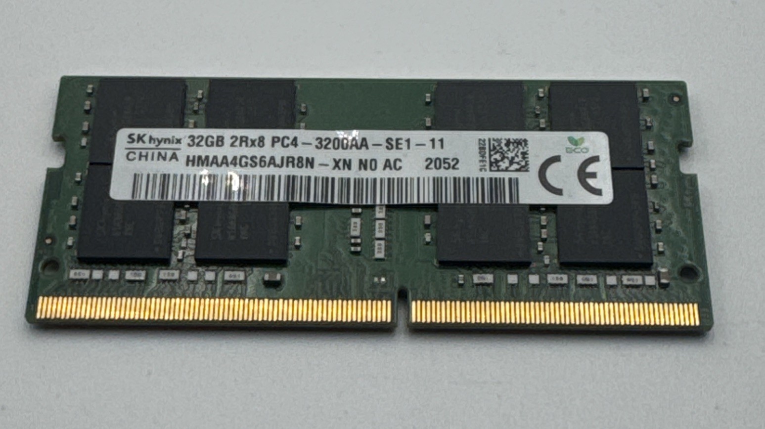32GB DDR4 3200 Laptop RAM SK Hynix (HMAA4GS6AJR8N-XN) – Excellent