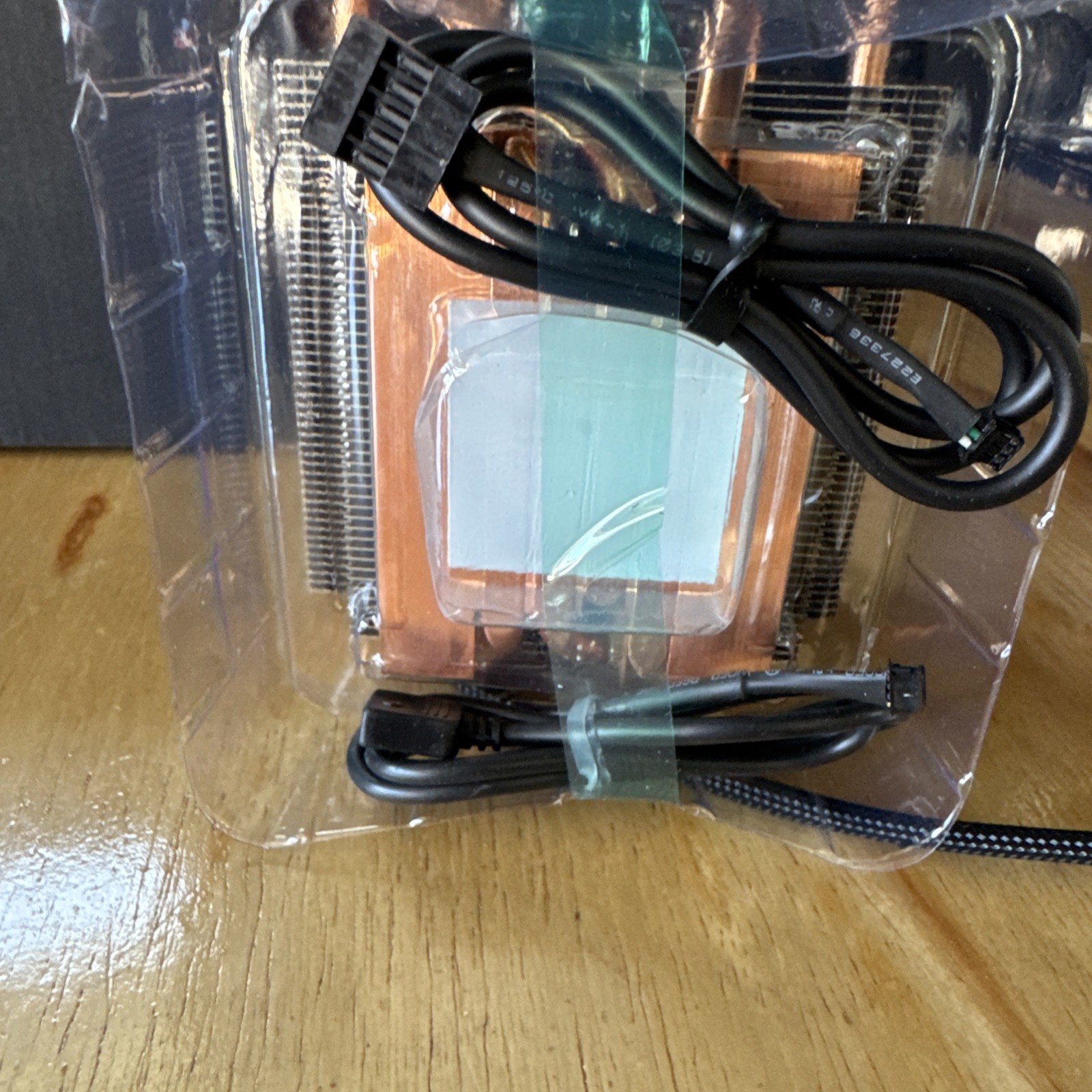 AMD RYZEN 7 3700x Heat Sink Fan Only (No CPU) for 4.4 GHz 8 Core Socket AM4