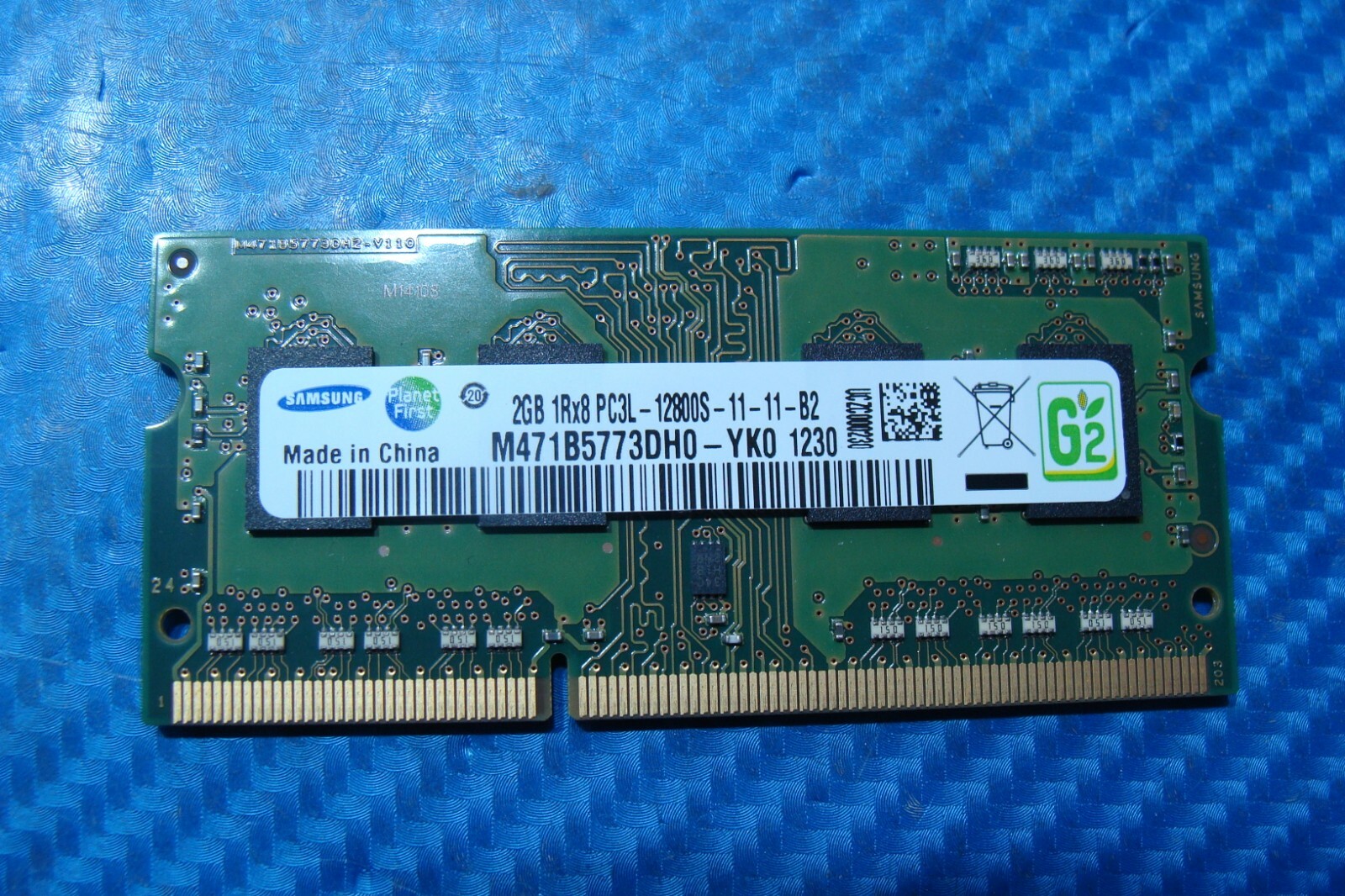 Sony Vaio SVT15114CYS SVT151A11L 15.6″ 2GB Memory RAM M471B5773DH0-YK0