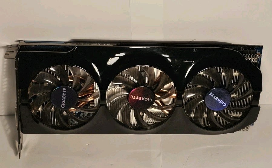 Gigabyte AMD Radeon HD 7970 (GV-R797OC-3GD) Video Graphics Card