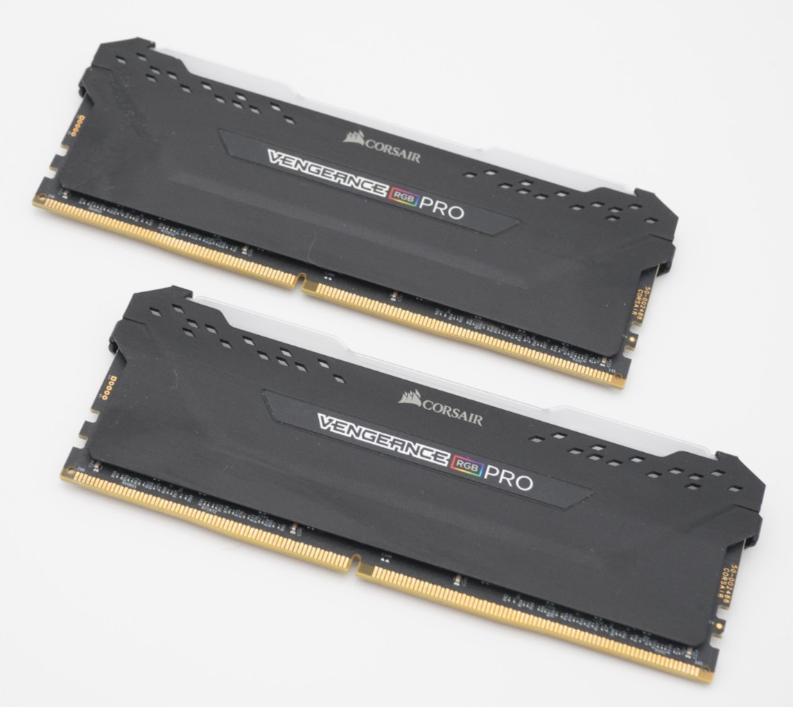 Corsair Vengeance RGB PRO 16GB (2x8GB) DDR4 3200 CL16 RAM Memory-Very Good