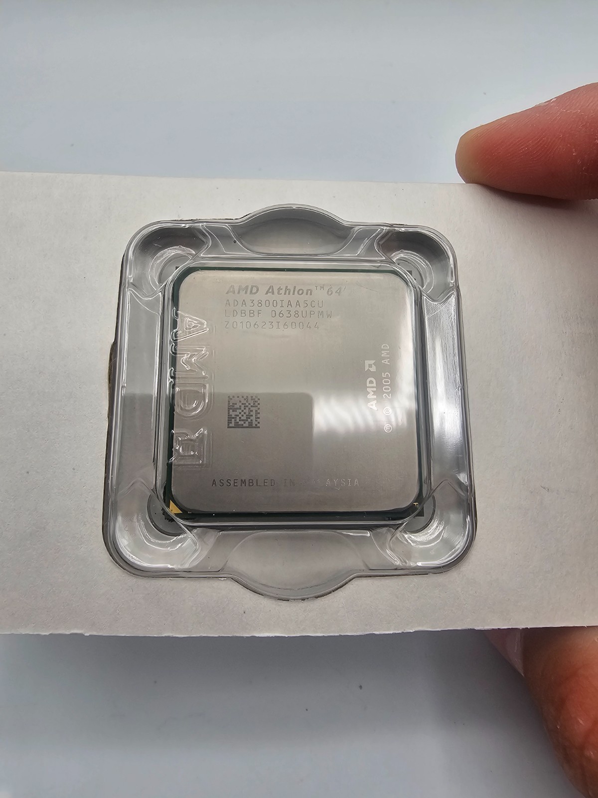 AMD Athlon 64 X2 3800+ 2GHz Dual-Core Processor w/Cooler Open Box