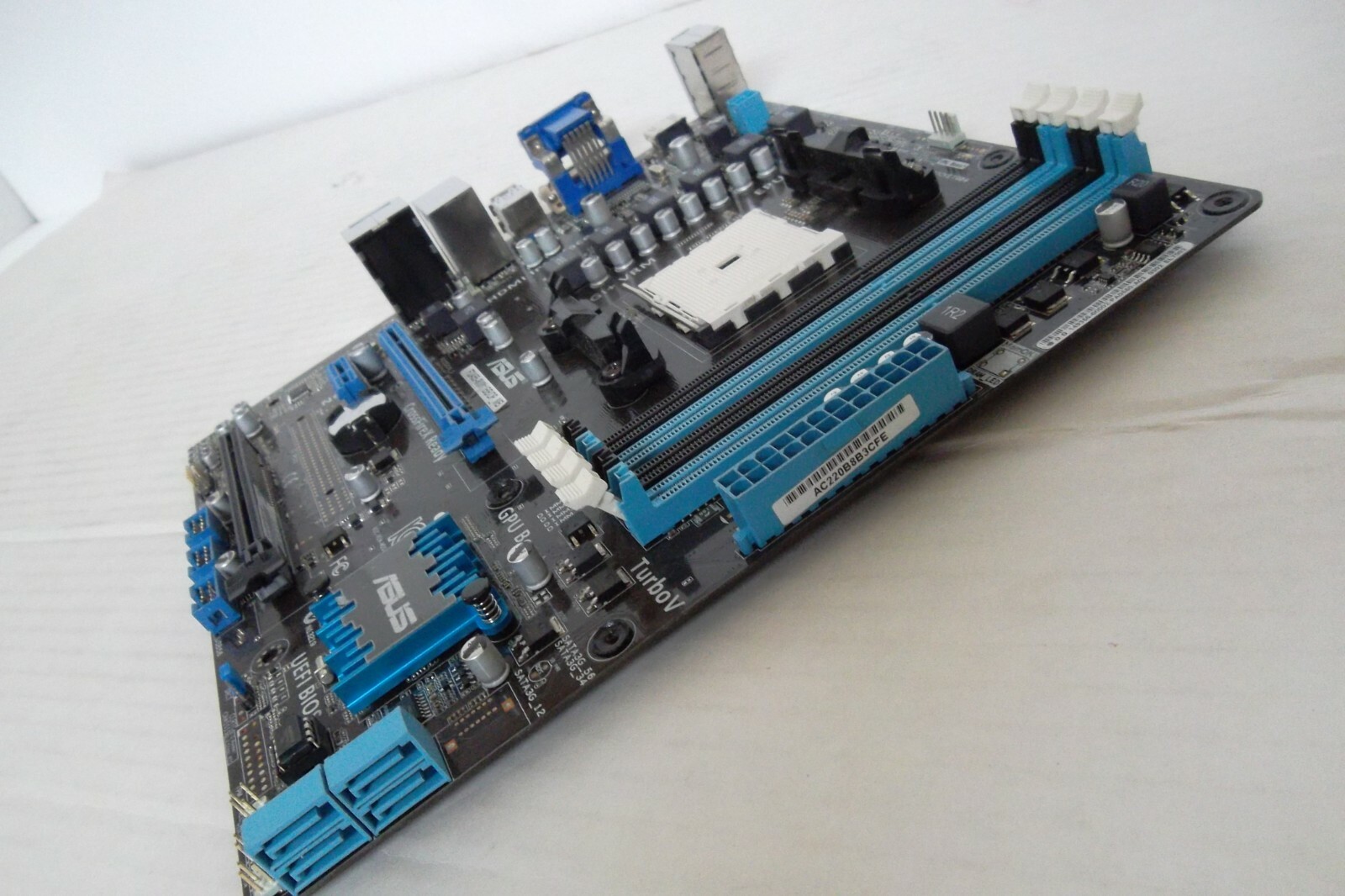 ASUS F2A55-M Motherboard FM2 v10.2 USB 3.0 SATA DDR3 mATX HDMI DVI VGA AMD A55