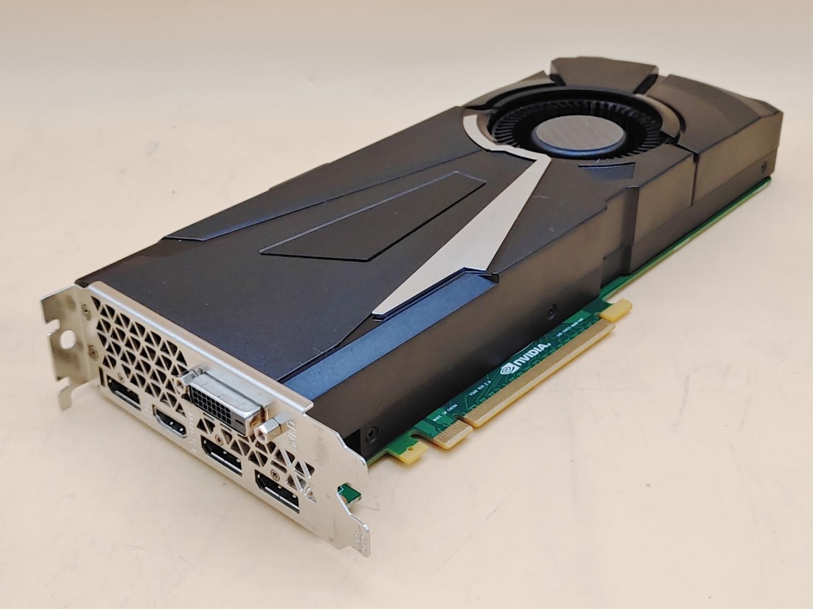 Dell NVIDIA GeForce GTX 1080 8GB GDDR5X HDMI/DP/DVI Graphics Card (XHY8P)