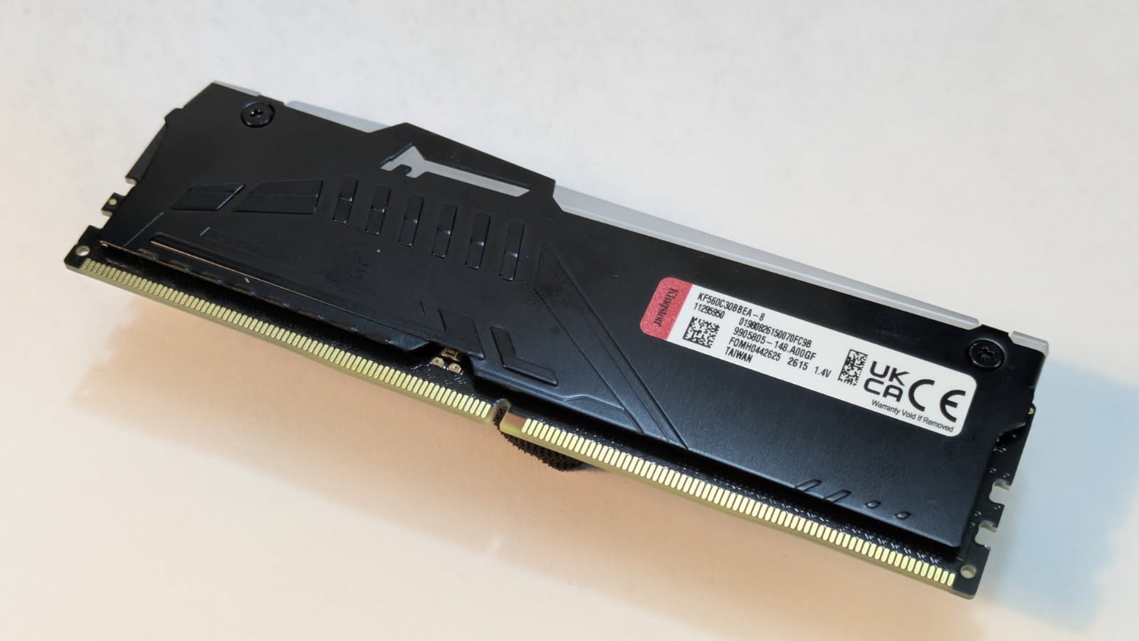 Kingston Fury Beast RGB 8GB (1x8GB) DDR5 5200MT/s Desktop RAM – VG