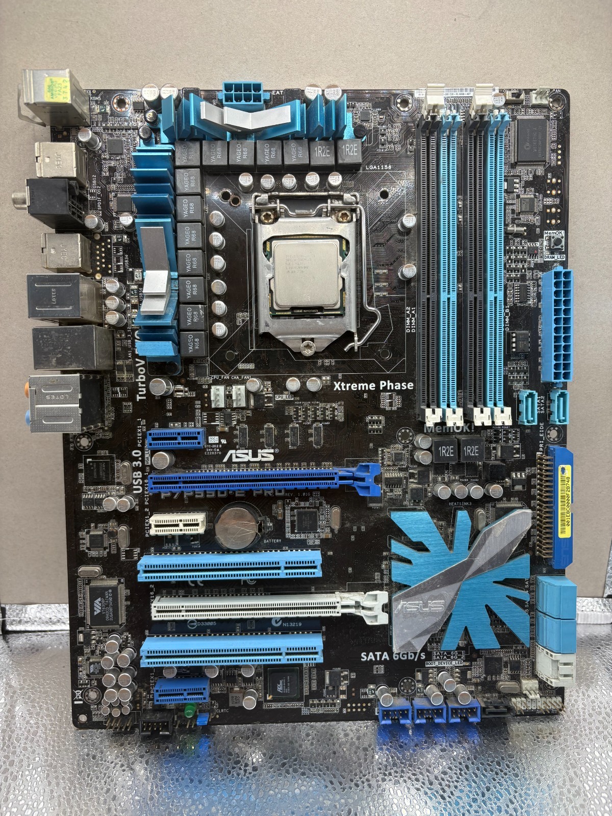 ASUS P7P55D-E PRO LGA1156 MOTHERBOARD (MBF85) + INTEL i5 750