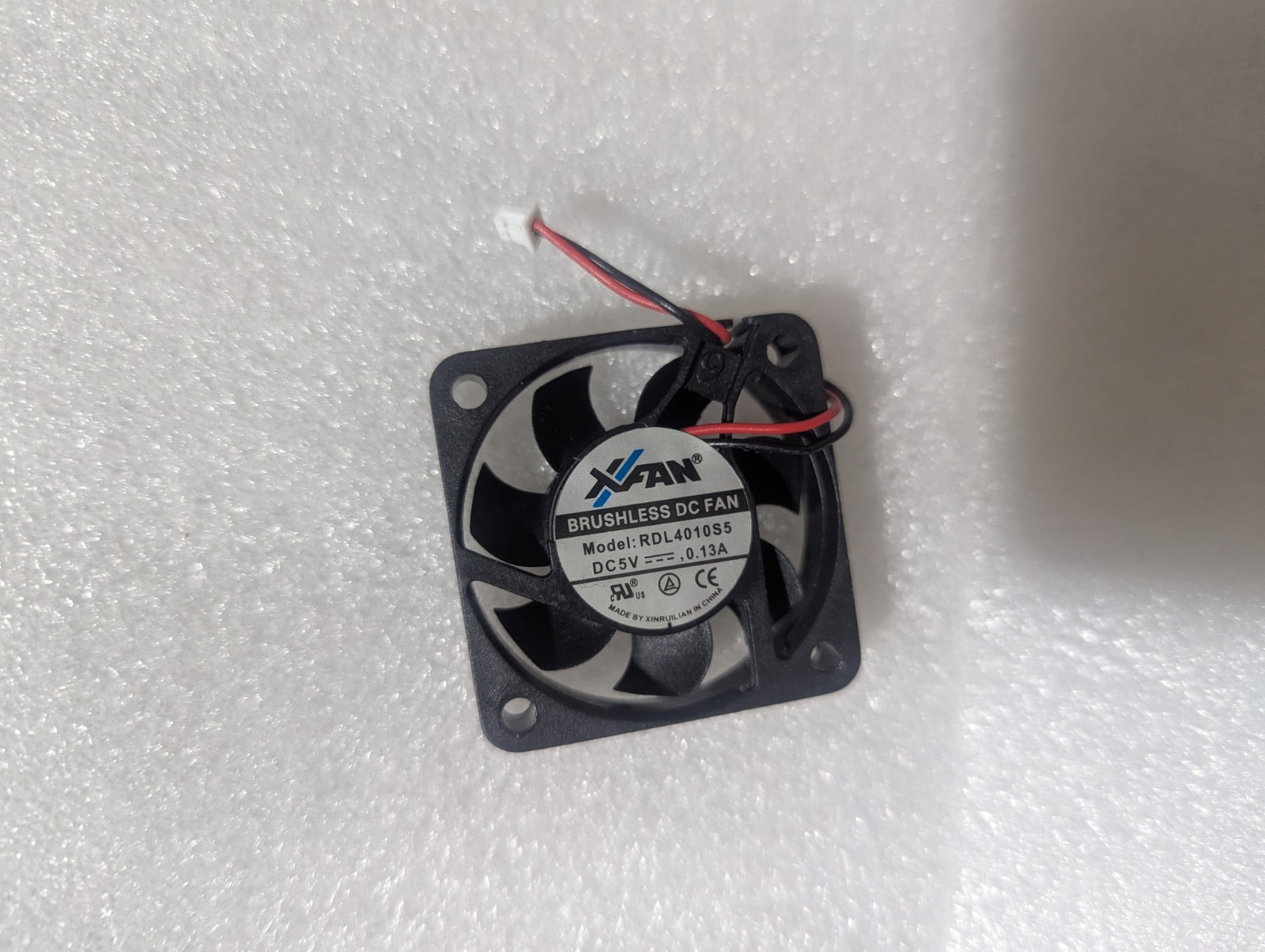 RDL4010S5 XFAN BRUSHLESS DC FAN DC5V 0.13A cooling fan 2wire 2pin 4cm