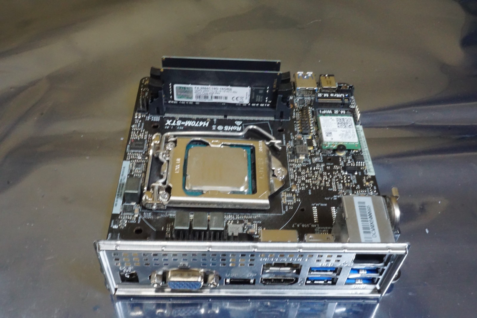 ASRock H470M-STX P2.10 Motherboard 16GB RAM Intel Core I5-10400 @2.90GHz No SSD