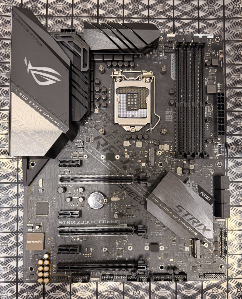 Asus ROG STRIX Z390-E GAMING LGA 1151 ATX Intel DDR4 Motherboard