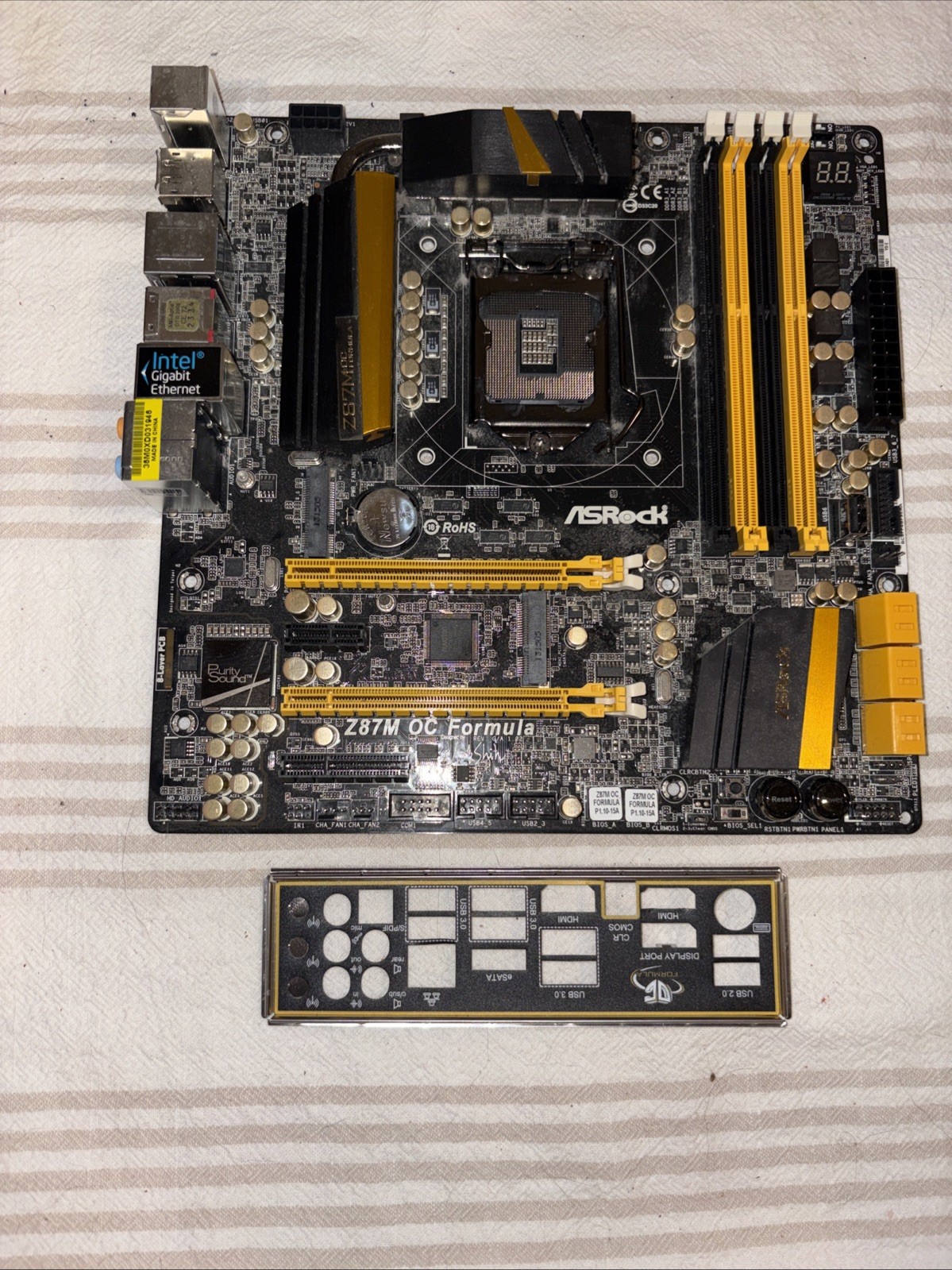 ASRock Z87M OC Formula MicroATX LGA1150 DDR3 Gaming Motherboard I/O shield