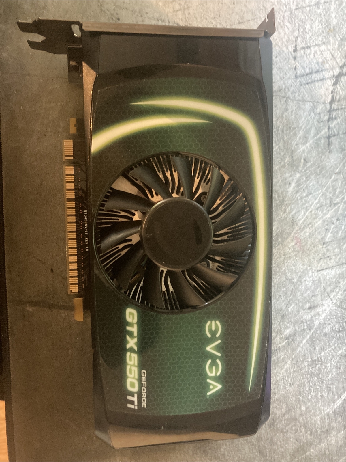 EVGA NVIDIA GeForce GTX 550 Ti (01G-P3-1556-KR) 1GB GDDR5 SDRAM PCI Express x16